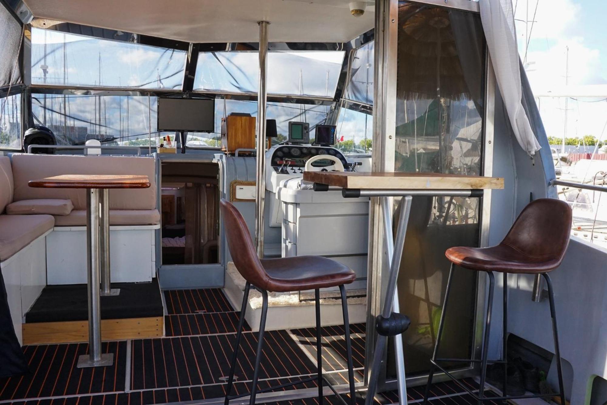 Bateau Cocoon En Amoureux Hotel en barco